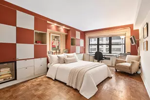 301 E 48th St, New York City, NY 10017 - Photo 5