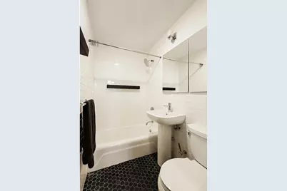410 W 23rd Street #1D, New York City, NY 10011 - Photo 5