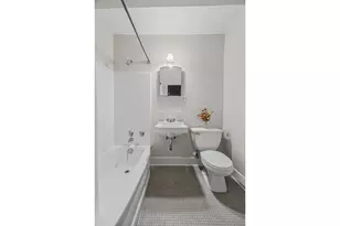 80 La Salle St, New York, NY 10027 - Photo 9