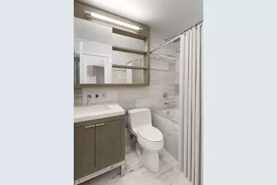 225 Rector Place #7L, New York, NY 10280 - Photo 7
