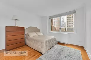 245 E 54th St, New York, NY 10022 - Photo 3