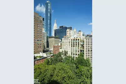 18 Gramercy Park S #14, New York City, NY 10003 - Photo 25