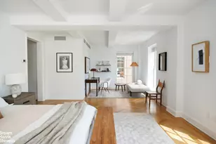 18 Gramercy Pk S, New York, NY 10003 - Photo 13