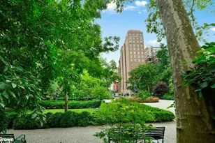 31 Gramercy Pk S, New York, NY 10003 - Photo 15