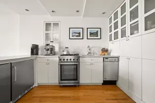 11 W 89th St, New York City, NY 10024 - Photo 7