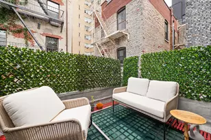 11 W 89th St, New York City, NY 10024 - Photo 3
