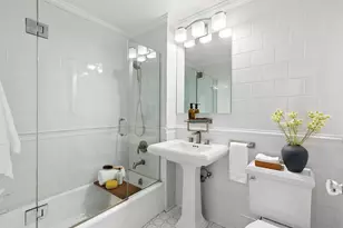 404 E 76th St, New York City, NY 10021 - Photo 7