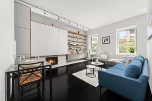 221 W 14th St, New York, NY 10011 - Photo 1