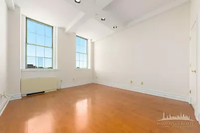 45-02 Ditmars Boulevard #409, New York City, NY 11105 - Photo 9