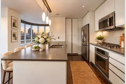 306 Gold Street #21-F, New York City, NY 11201 - Photo 1