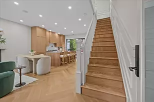 131 Kane St, Brooklyn, NY 11231 - Photo 3