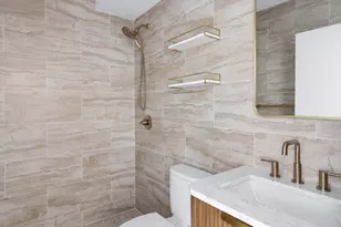 301 E 45th St, New York City, NY 10017 - Photo 5