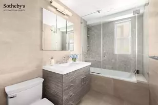 201 E 36th St, New York City, NY 10016 - Photo 9