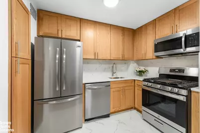 37-31 73rd Street #7U, New York City, NY 11372 - Photo 1