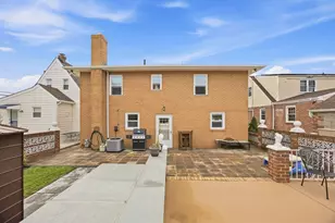 293 85th Ave, New York City, NY 11001 - Photo 23