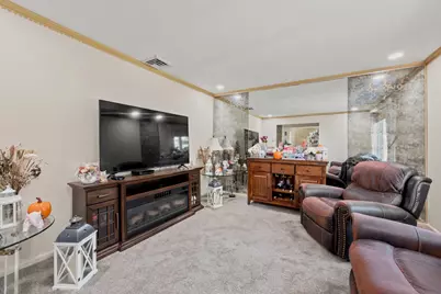 293 85th Avenue, Floral Park, NY 11001 - Photo 5