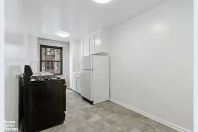 385 Grand Street #L1108, New York City, NY 10002 - Photo 9