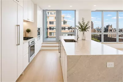 212 W 72nd Street #18B, New York, NY 10023 - Photo 3