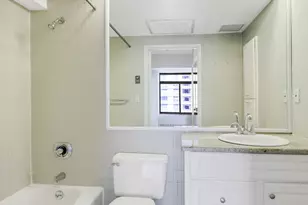 400 E 70th St, New York, NY 10021 - Photo 5
