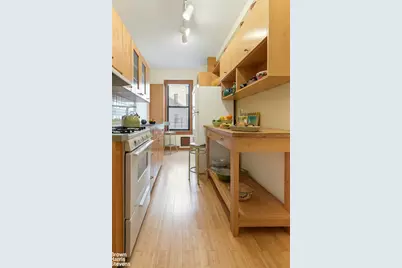 878 W End Avenue #8A, New York City, NY 10025 - Photo 3