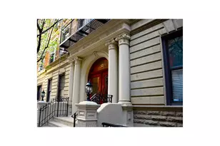 323 W 83rd St, New York City, NY 10024 - Photo 17