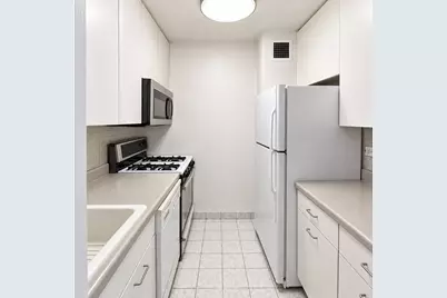 301 E 79th Street #6M, New York City, NY 10075 - Photo 5