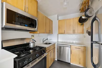 300 W 110th Street #6H, New York City, NY 10026 - Photo 3