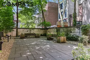 167 E 61st St, New York City, NY 10065 - Photo 19