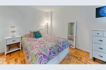 300 E 40th Street #11A, New York City, NY 10016 - Photo 3