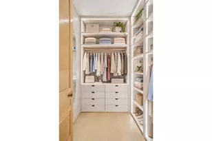 390 West End Ave, New York City, NY 10024 - Photo 37