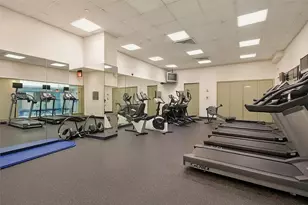 250 E 40th St, New York City, NY 10016 - Photo 7