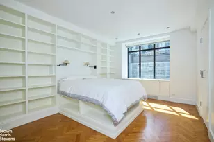 17 W 54th St, New York, NY 10019 - Photo 5