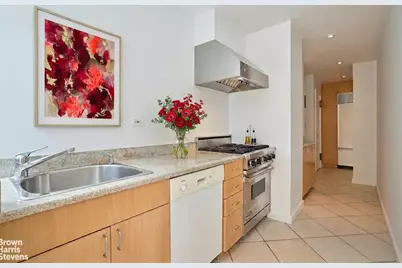 17 W 54th Street #7C, New York, NY 10019 - Photo 3