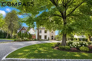 1233 Todt Hill Rd, New York, NY 10304 - Photo 19