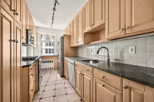 70 E 10th St, New York City, NY 10003 - Photo 5