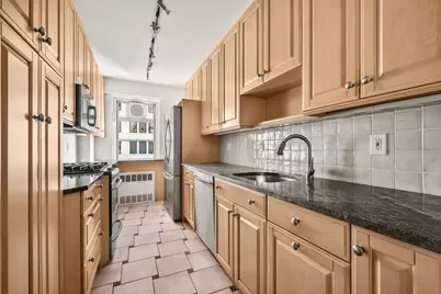 70 E 10th Street #15V, New York City, NY 10003 - Photo 5
