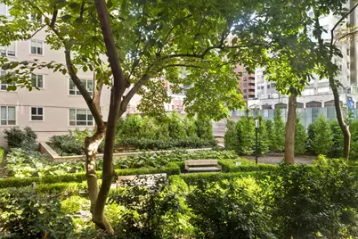 200 E 66th Street #D102, New York City, NY 10065 - Photo 7