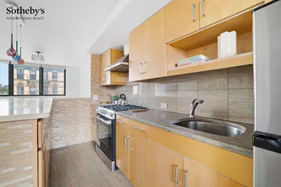 136 E Broadway #3A, New York City, NY 10002 - Photo 5