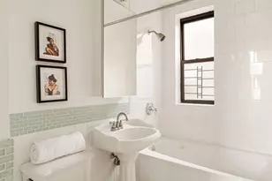 203 W 112th St, New York City, NY 10026 - Photo 11