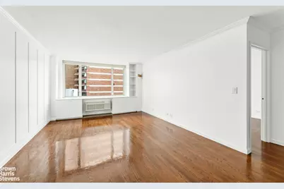 130 W 67th Street #12C, New York, NY 10023 - Photo 3