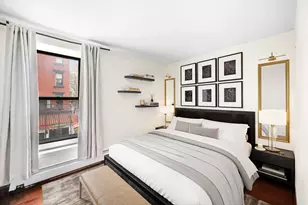 160 E 26th St, New York City, NY 10010 - Photo 3