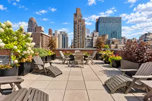 310 E 70th St, New York, NY 10021 - Photo 5