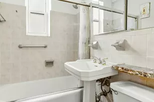 64 E 94th St, New York, NY 10128 - Photo 9