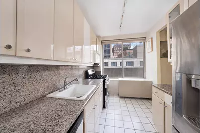 200 Riverside Boulevard #5D, New York, NY 10069 - Photo 9