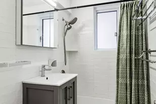 201 E 25th St, New York City, NY 10010 - Photo 7