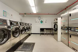 515 E 7th St, New York City, NY 11218 - Photo 13