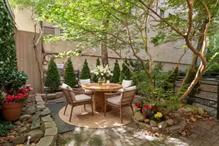 704 Washington St, New York City, NY 10014 - Photo 5