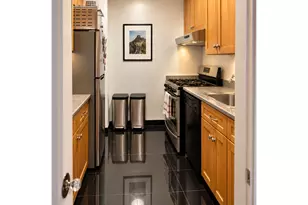 301 E 79th St, New York City, NY 10075 - Photo 3
