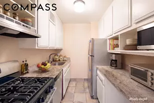 10 W 15th St, New York, NY 10011 - Photo 3