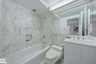 106 Central Park S, New York, NY 10019 - Photo 23
